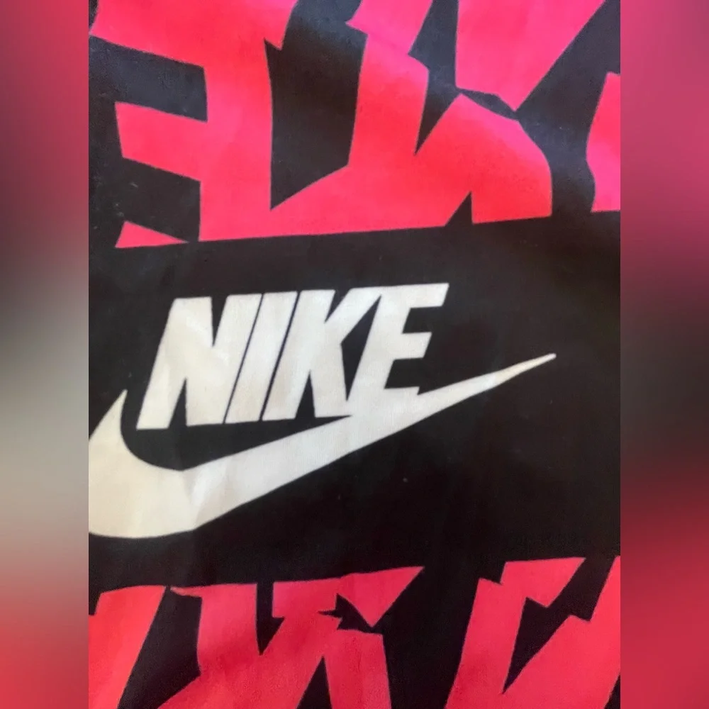 Nike Jacket - Picture 7 of 8